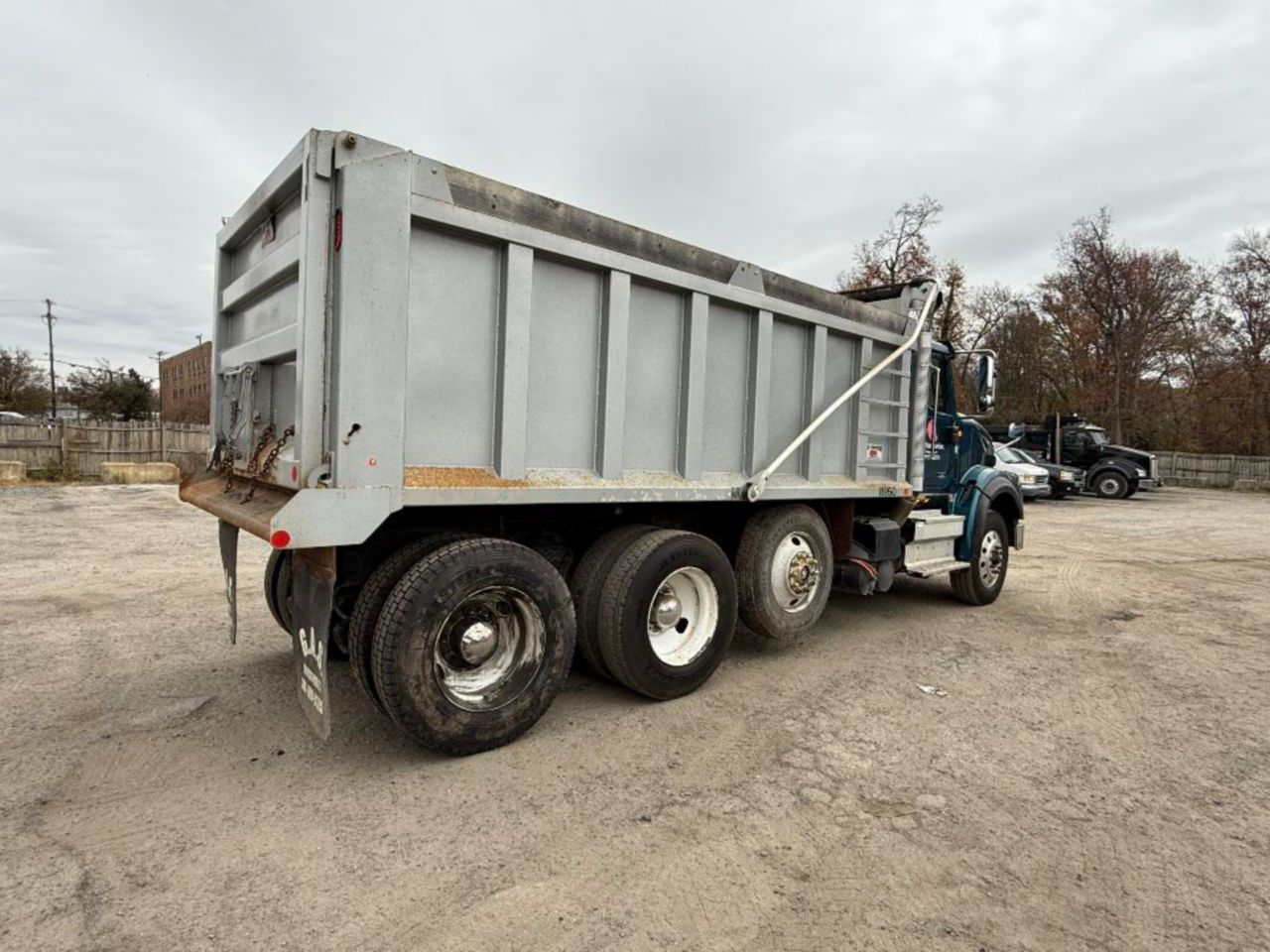 Tri-Axle Hauling Service at York County, PA