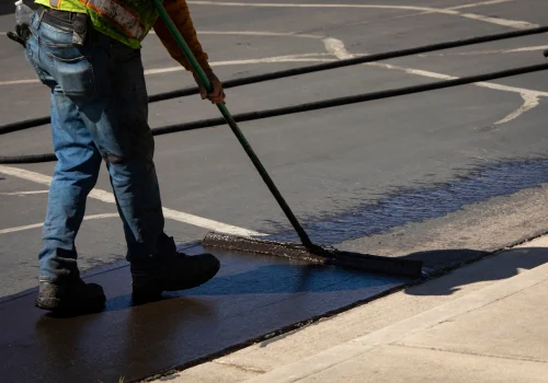 Sealcoating Contractors Sealcoating Contractors